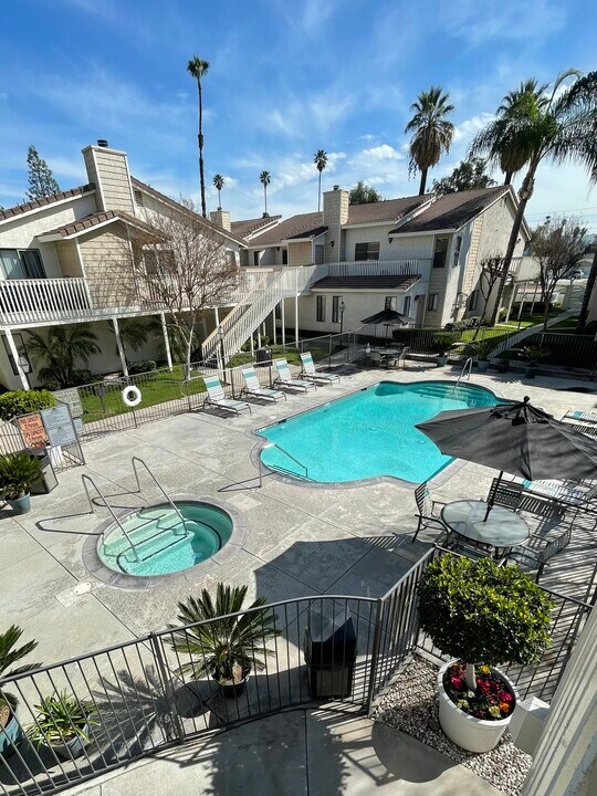 Tanglewood Apartments in Riverside, CA - Building Photo