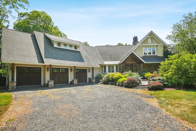 111 Old Forge Rd in Millington, NJ - Building Photo - Building Photo