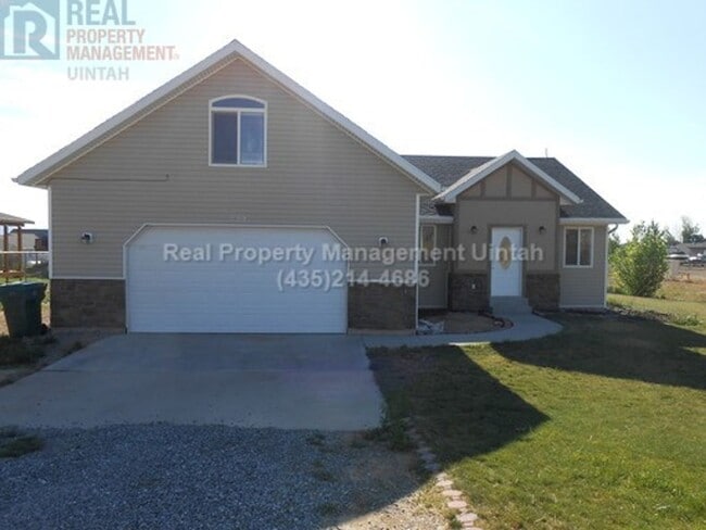 property at 522 N 4250 W