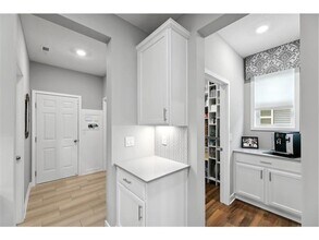 9337 Bridle Way in Victoria, MN - Building Photo - Building Photo