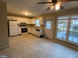 4435 Eagle Ct in Waldorf, MD - Building Photo