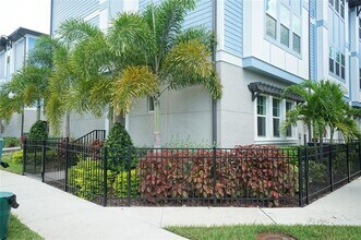 3124 W Azeele St in Tampa, FL - Building Photo - Building Photo