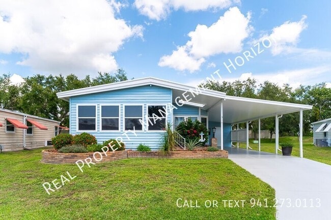 317 Bougainvillea Cir in Parrish, FL - Building Photo - Building Photo