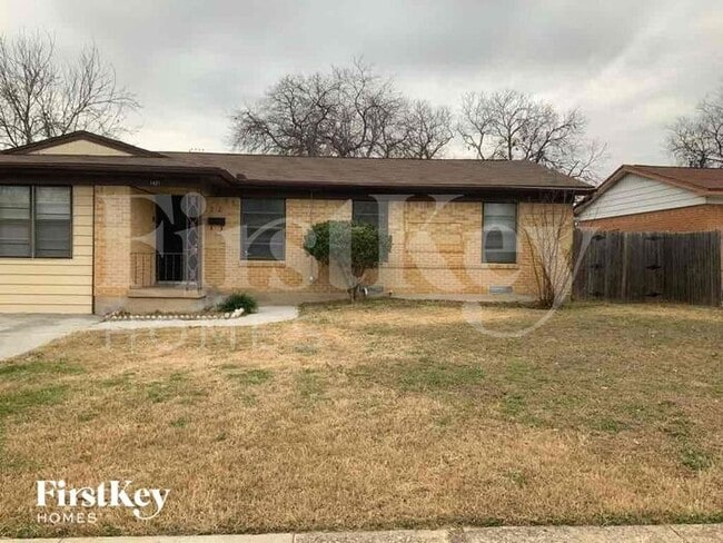 property at 1421 Belmont St