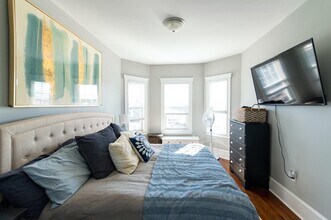 275 Minot St in Boston, MA - Building Photo - Building Photo
