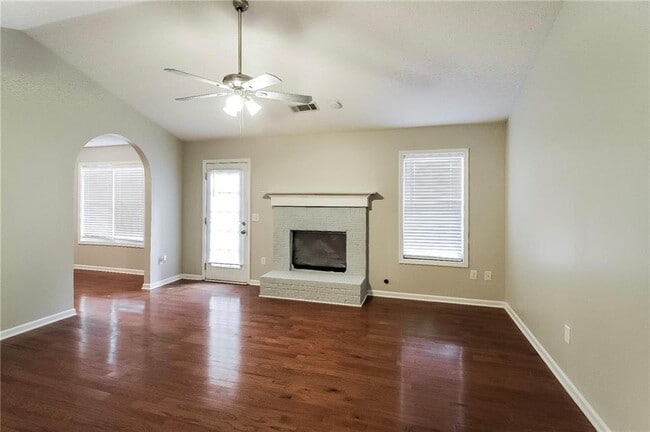 3221 Victoria Pl Dr in Loganville, GA - Building Photo - Building Photo
