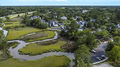 Middleton Cove in Charleston, SC - Foto de edificio - Building Photo