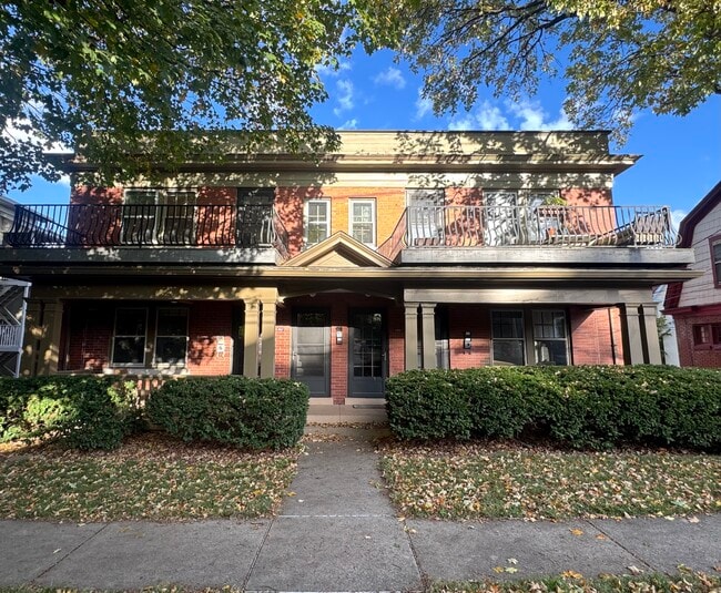 2167 Sherwood Ave, Unit 2