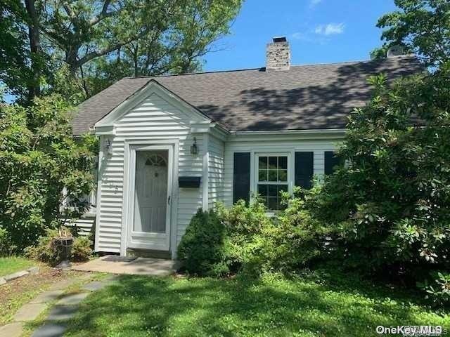 property at 205 Hawthorne St