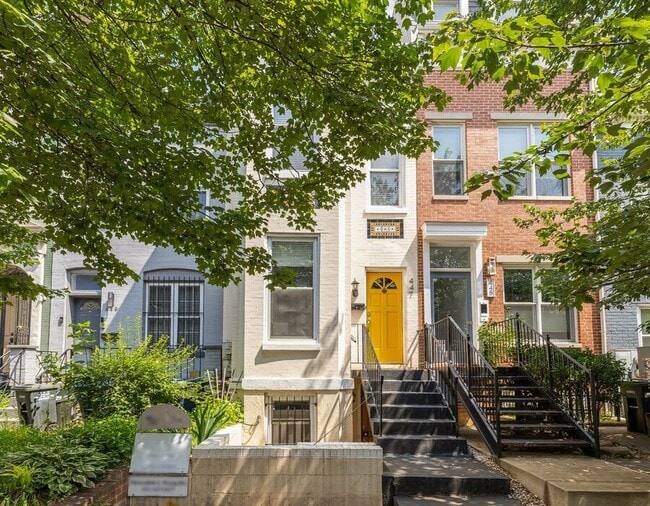 447 M St NW in Washington, DC - Building Photo - Building Photo