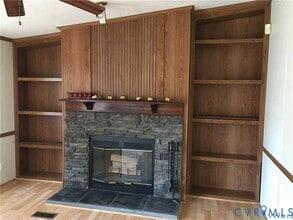 12232 Darbys Rd in Doswell, VA - Building Photo - Building Photo