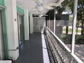 661 Colson Dr, Unit Upstairs in Key Largo, FL - Building Photo - Building Photo