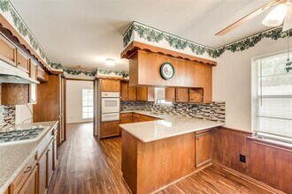 6310 Ash Oak Dr in Houston, TX - Building Photo - Building Photo