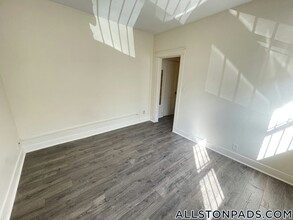 1148 Commonwealth Ave in Boston, MA - Building Photo - Building Photo