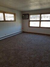 4909 Ascot Ln, Unit #R2 in Madison, WI - Foto de edificio - Building Photo