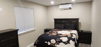 1151 Dusty Ln in Redding, CA - Building Photo - Building Photo