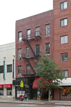 1482 First Ave in New York, NY - Building Photo - Building Photo