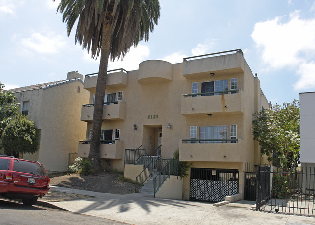 Eleanor 6120 in Los Angeles, CA - Foto de edificio - Building Photo