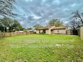 1410 Birmingham Dr in Arlington, TX - Building Photo - Building Photo