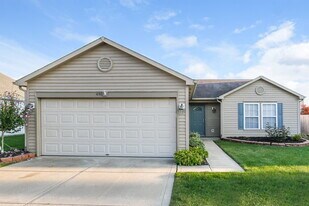 691 Wheat Field Ln in New Whiteland, IN - Building Photo