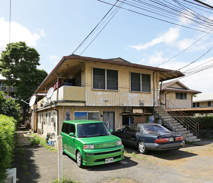 19 Iliahi St in Honolulu, HI - Building Photo