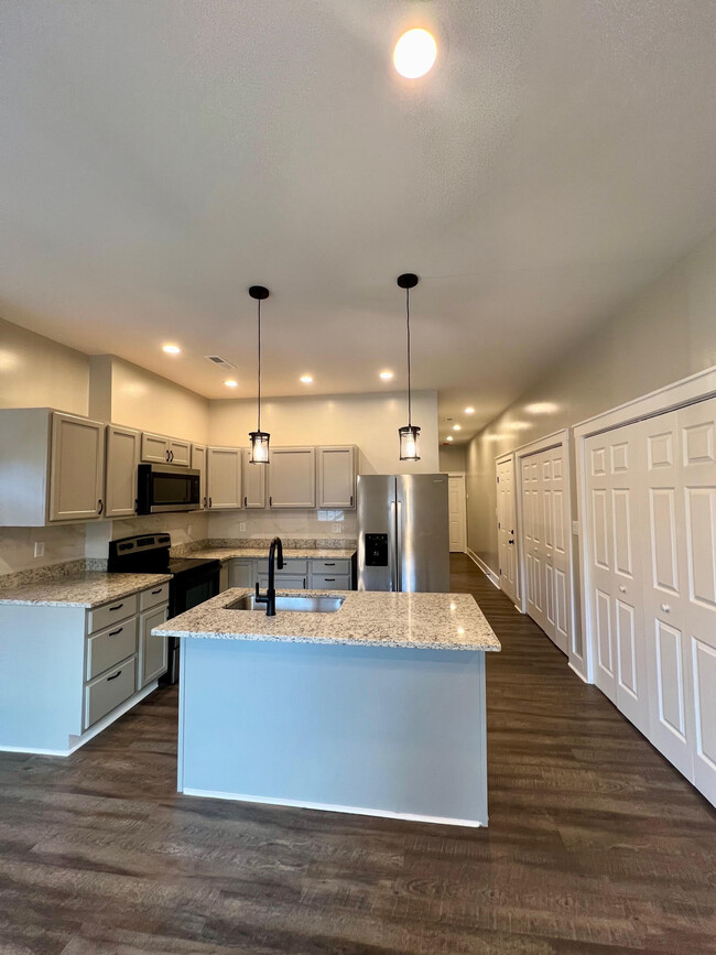 217 Pearl St, Unit 5