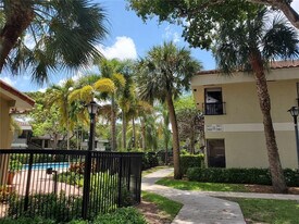 2472 NW 49th Terrace in Coconut Creek, FL - Building Photo