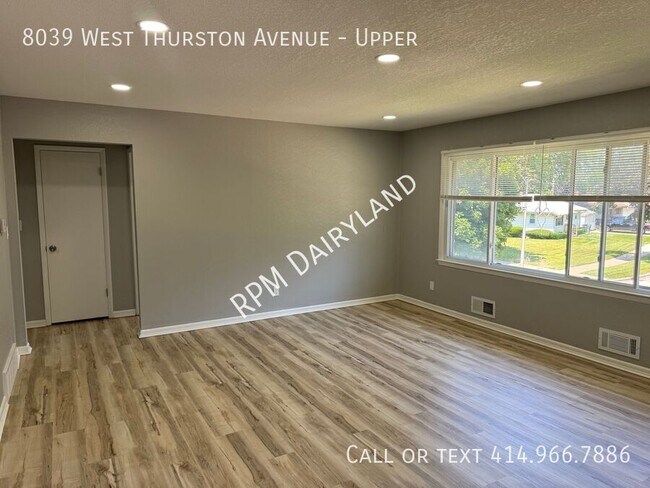 8039 W Thurston Ave in Milwaukee, WI - Building Photo - Building Photo