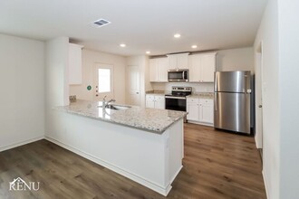 112 Stratton Ln in Jarrell, TX - Building Photo - Building Photo