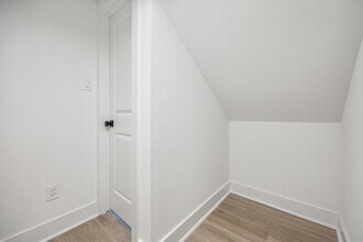 1717 W 23rd St in Houston, TX - Foto de edificio - Building Photo