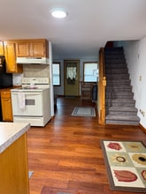 9775 N Rock Ridge Rd in Monticello, IN - Foto de edificio - Building Photo