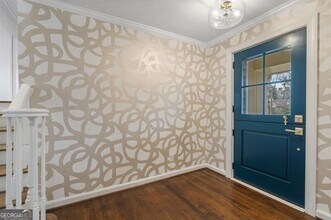 439 Broadland Rd NW in Atlanta, GA - Foto de edificio - Building Photo