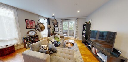 166 Hampshire St, Unit 3 in Cambridge, MA - Foto de edificio - Building Photo