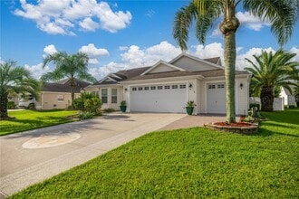 5087 NE 121st Ave in Oxford, FL - Building Photo - Building Photo