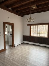 1336 County Rd in Cataumet, MA - Building Photo - Building Photo