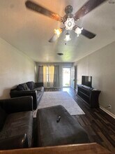 4800 Earl St in Wichita Falls, TX - Building Photo - Building Photo