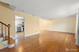 762-762 Valley St in Maplewood, NJ - Building Photo - Building Photo