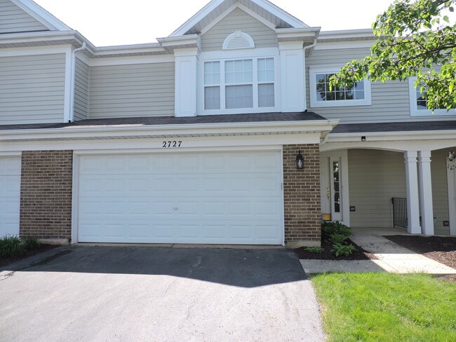 property at 2727 Borkshire Ln