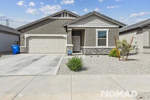 9560 W Illini St in Tolleson, AZ - Building Photo