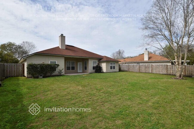 10235 Chason Lakes Dr in Jacksonville, FL - Building Photo - Building Photo