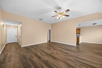 1814 Cancun Dr in Mansfield, TX - Building Photo - Building Photo