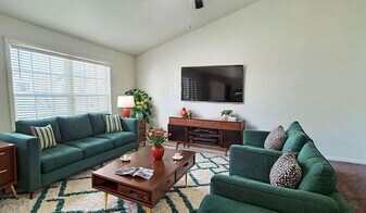 5942 NE 42nd St in Kansas City, MO - Building Photo