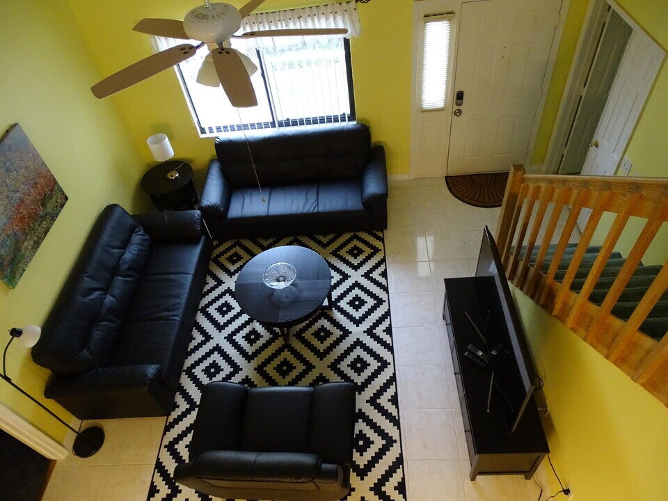 350 Bella Vista Ct N-Unit -50 in Jupiter, FL - Foto de edificio