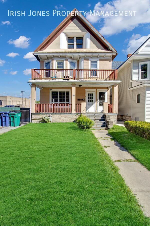 189 Cazenovia St in Buffalo, NY - Building Photo - Building Photo