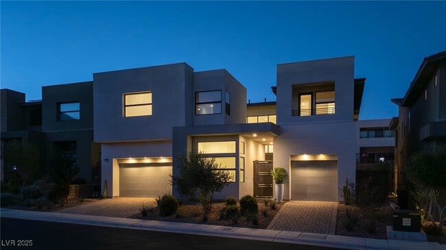 property at 10752 Patina Hills Ct