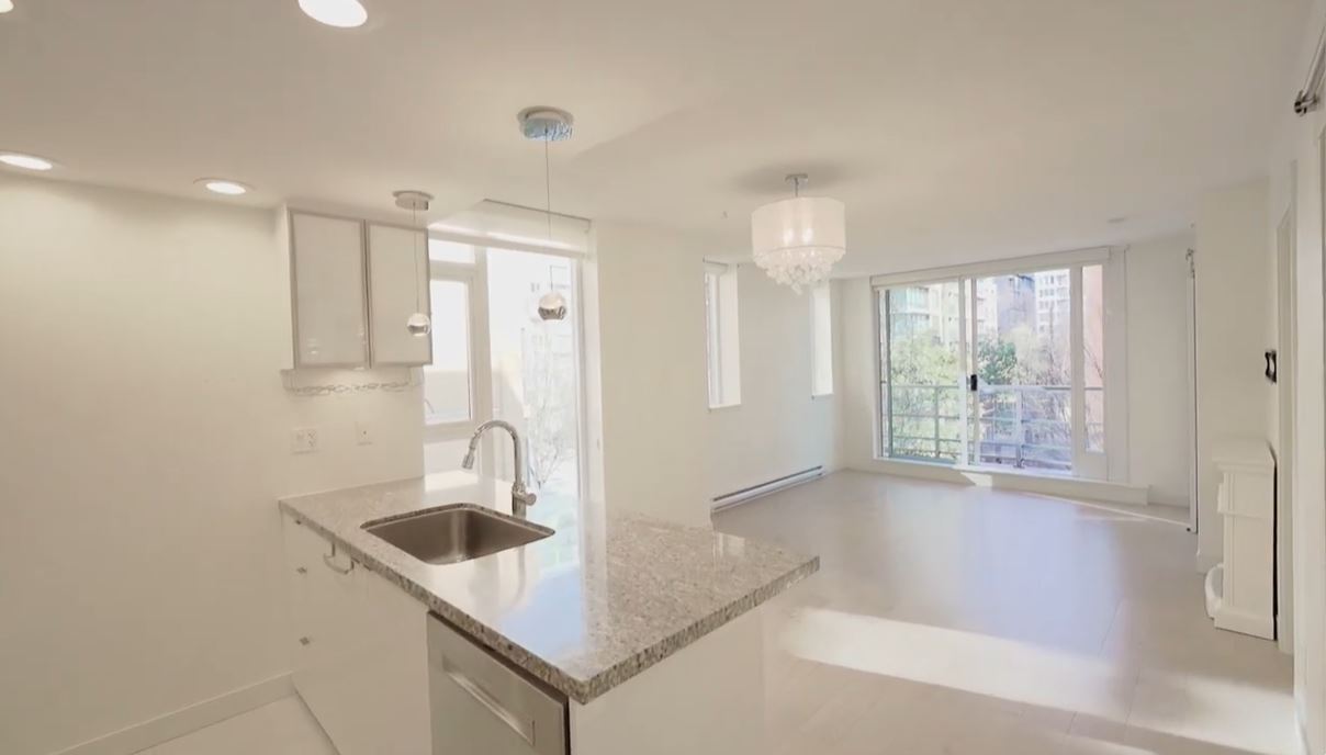 1133 Homer St in Vancouver, BC - Building Photo