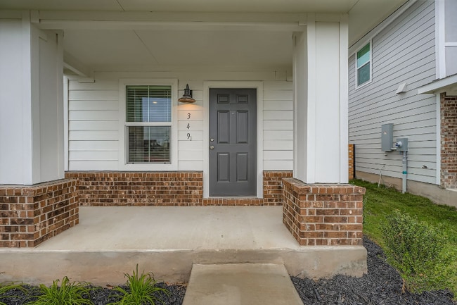 349 Keefer in Kyle, TX - Building Photo - Building Photo