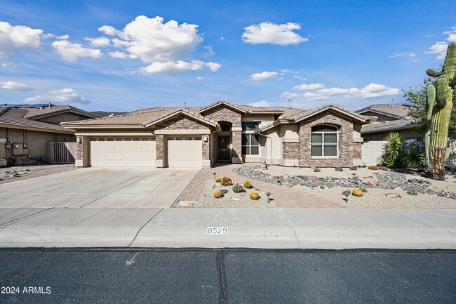 property at 6520 W Robin Ln