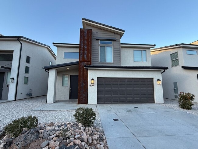 property at 4071 Cerro Wy