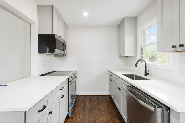 2534 Lubbock Ave in Fort Worth, TX - Building Photo - Building Photo